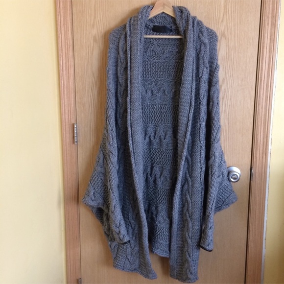 ROBI-AGNES alpaca oversized batwing cardigan leather trim - Picture 12 of 14